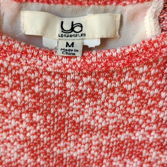 Ya Los Angeles Women's Knit Top Size M Pink Ivory Ruffle Hem Back Tie Scoop Neck - Picture 2 of 13